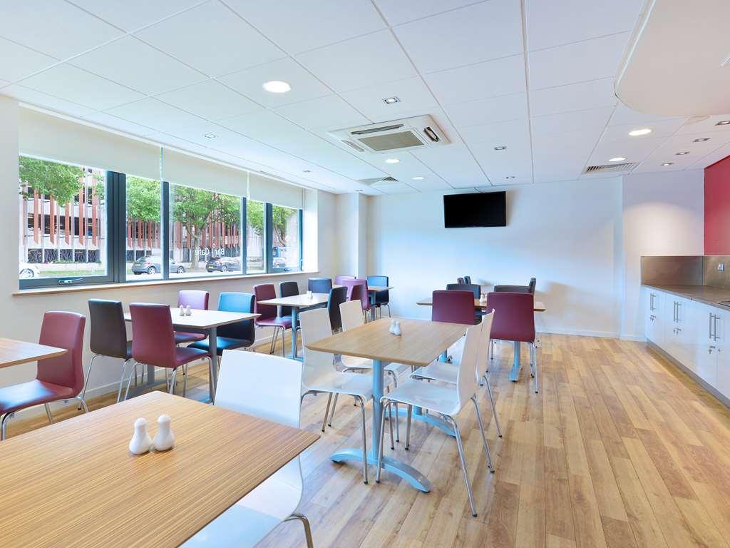 Travelodge Swindon Central Εστιατόριο φωτογραφία