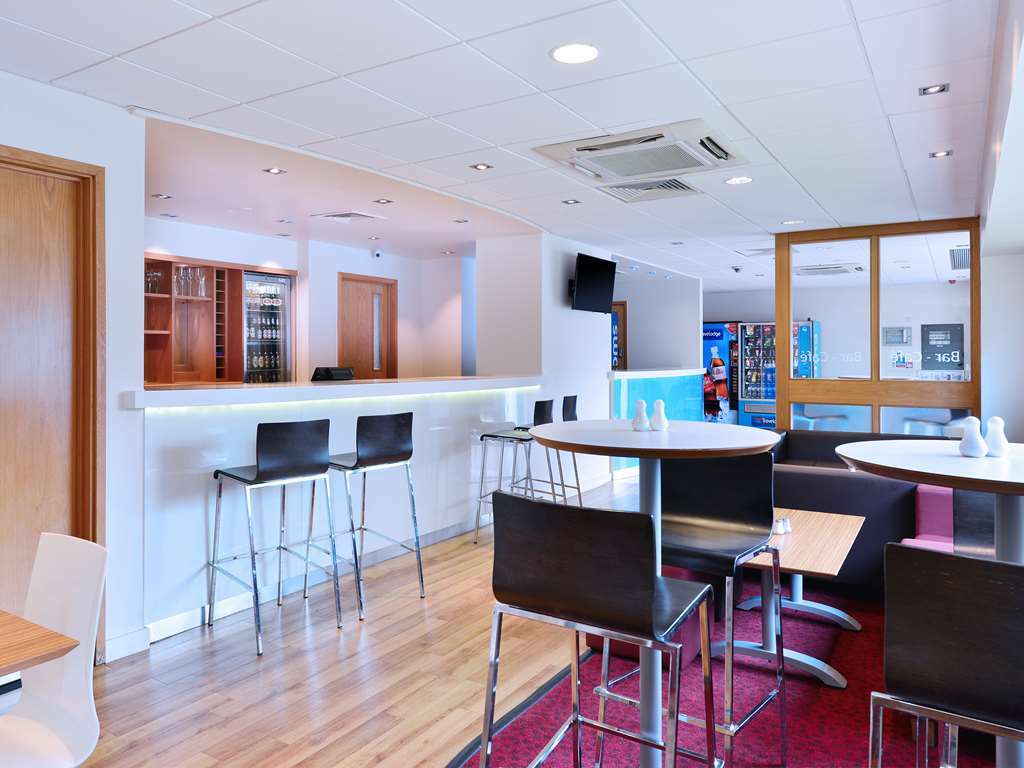 Travelodge Swindon Central Εστιατόριο φωτογραφία